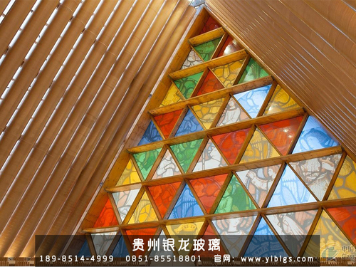 彩釉玻璃
